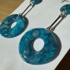 2 in 1 fánk alakú fülbevaló - türkiz kék márvány hatású lakkozott