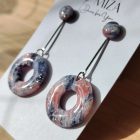 2 in 1 fánk alakú fülbevaló - tarka - márvány hatású - lakkozott