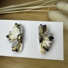 Fél virág bedugós fülbevaló - fekete-fehér-szürke-arany 1