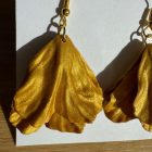 Sziromszoknyás - kis szirmú - arany - metál fényű