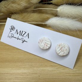   Közepes méretű pötty bedugós fülbevaló - fehér foltos - levél textúrával