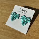 Világos türkiz - ezüst levél - lakkozott