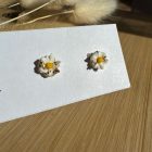 Mini virág bedugós fülbevaló - margaréta - arany