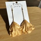 Sziromszoknyás - nagy szirmú - pezsgő - metál fényű