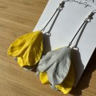 Sziromszoknyás - nagy szirmú - világos sárga -szürke