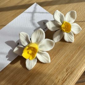 Fehér nárcisz - francia kapcsos alapon