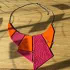 Színes Geometrikus Nyaklánc - narancs - magenta