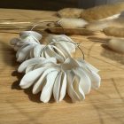 Shelly - fehér - ezüst karikán - nagy