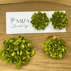 Sziromfelhő díszítésű szett - aranyfényű zöld