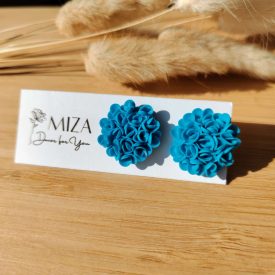 Közepes sziromfelhős bedugós fülbevaló- türkiz kék