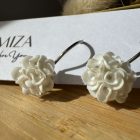 Mini sziromfelhős francia kapcsos fülbevaló - matt fehér