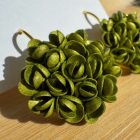 Nagy méretű sziromfelhős francia kapcsos fülbevaló - metál fényű arany zöld