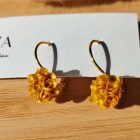 Mini sziromfelhős francia kapcsos fülbevaló - arany