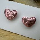 Szív bedugós fülbevaló - rózsaszín füstfóliás