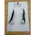 Fehér tulipán - arany színű francia akasztós V alakú alapon 